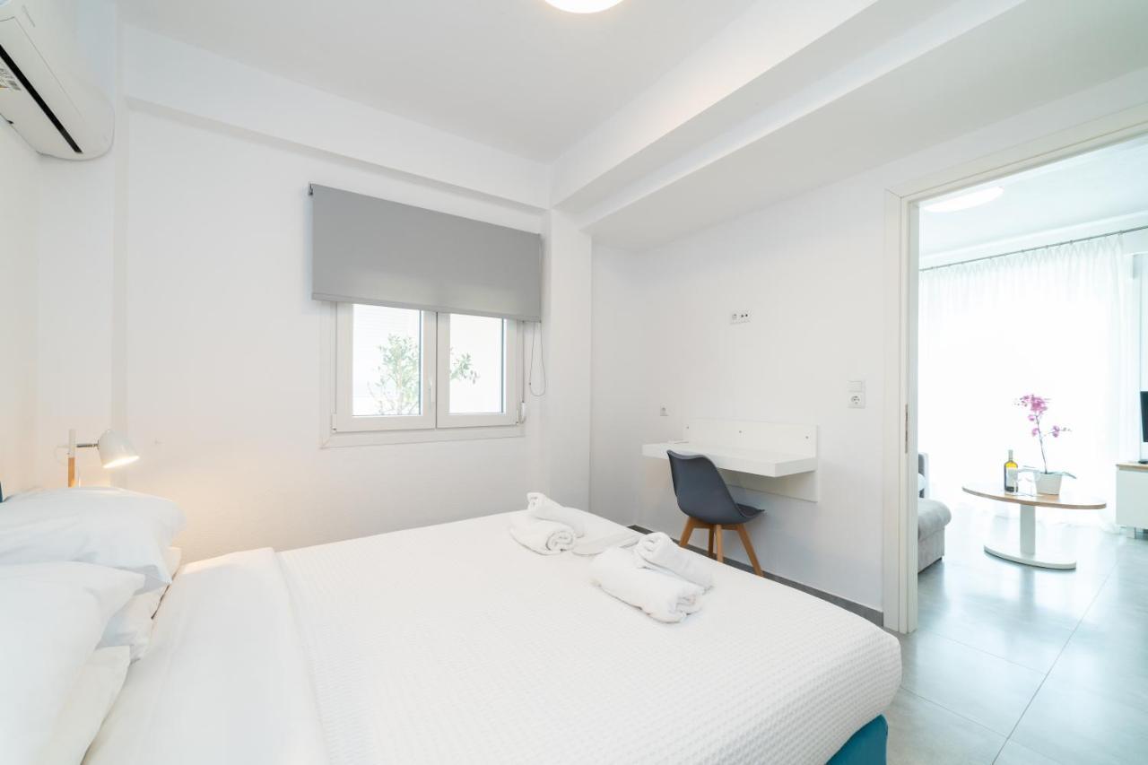Dionysos Residential Complex Apartment โอฟรีนีออน ภายนอก รูปภาพ